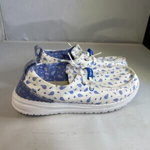 Hey Dude Wendy Zig Zag Bandana Shoe W5